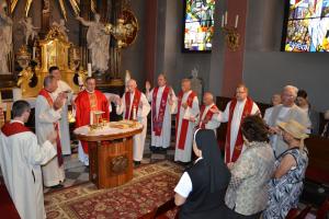 Somaševanje duhovnikov jubilantov z nadškofom 